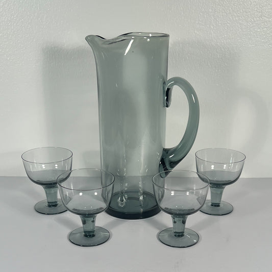 (19911) Midcentury Smoky Gray Pitcher and Four Footed Glasses